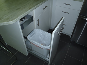 Maximize storage space Image